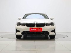 BMW 3 Series 2022 320i Sports Package - ფოტო 2
