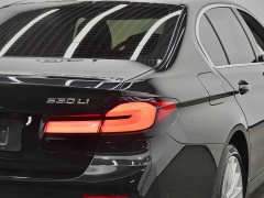 BMW 5 Series Facelift 530Li Luxury Package - ფოტო 3