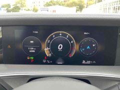 Volkswagen Taos L 380TSI AWD Luxury - ფოტო 11