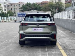 Volkswagen Taos L 380TSI AWD Luxury - ფოტო 5