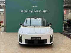 Li Auto i6 2025 Four-Wheel Drive Standard Edition - ფოტო 2