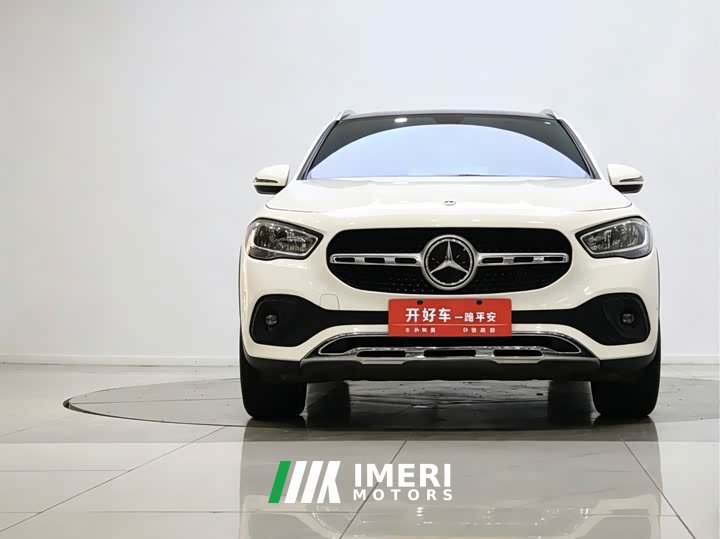 Mercedes-Benz GLA 2020 GLA 180 - ავტომობილი ჩინეთიდან