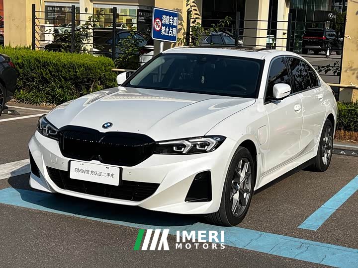 BMW i3 eDrive 35 L