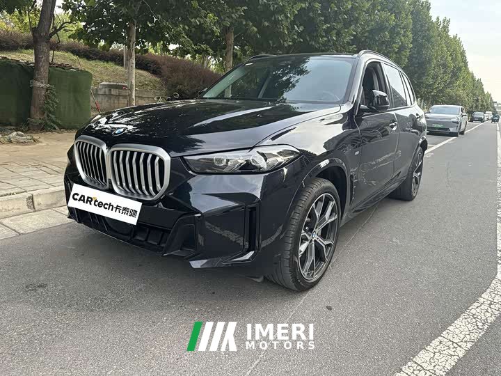 BMW X5 xDrive 30Li M Sport Luxury Night Edition Package