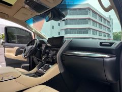 Toyota Alphard 2021 Hybrid 2.5L Premium Edition - ფოტო 12