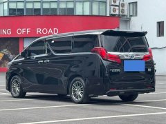 Toyota Alphard 2021 Hybrid 2.5L Premium Edition - ფოტო 7