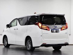 Toyota Alphard 2021 Hybrid 2.5L Luxury - ფოტო 4