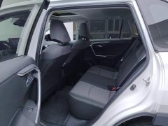 Toyota RAV4 2.0L CVT FWD Fashion Edition - ფოტო 11