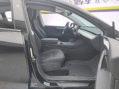 Tesla Model Y Rear-Wheel Drive - ფოტო 8