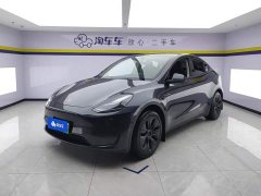 Tesla Model Y Rear-Wheel Drive - ფოტო 1