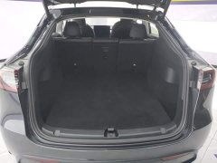 Tesla Model Y Rear-Wheel Drive - ფოტო 4