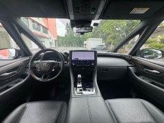 Toyota Alphard 2024 Hybrid 2.5L Premium Edition - ფოტო 15