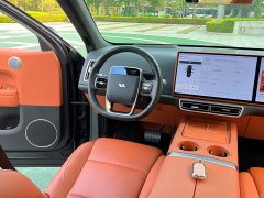 Li Auto L6 Pro - ფოტო 12