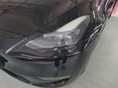 Tesla Model Y Long Range All-Wheel Drive - ფოტო 17