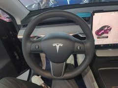 Tesla Model Y Long Range All-Wheel Drive - ფოტო 6