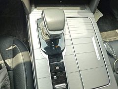 FAW Red Flag HS7 PHEV 2.0T PHEV AWD Flagship Comfort 7-Seater - ფოტო 9