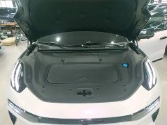 Zeekr 001 95kWh Dual Motor Max - ფოტო 19