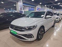 Volkswagen Bora 200TSI DSG Comfort Pro - ფოტო 1