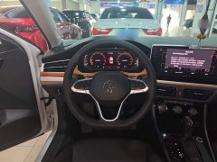Volkswagen Bora 200TSI DSG Comfort Pro - ფოტო 10