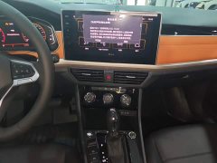 Volkswagen Bora 200TSI DSG Comfort Pro - ფოტო 12