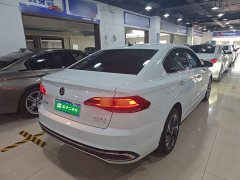 Volkswagen Bora 200TSI DSG Comfort Pro - ფოტო 6