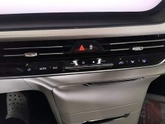 Buick Century 2025 2.0T Seven-Seat Yun Shi Edition - ფოტო 12