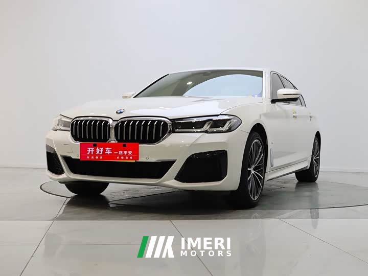 BMW 5 Series facelift 530Li leading M sports package