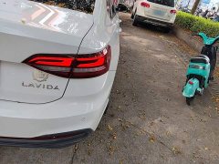 Volkswagen Lavida 2023 1.5L Automatic Deyi Edition - ფოტო 7