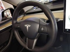 Tesla Model Y Rear-Wheel Drive - ფოტო 10