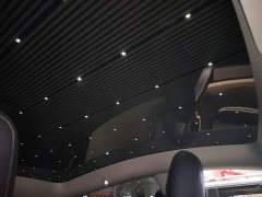 Tesla Model Y Rear-Wheel Drive - ფოტო 17