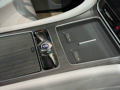 AITO M9 Extended Range Ultra 42kWh 6-Seater - ფოტო 12