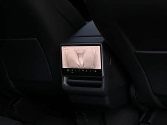 Tesla Model Y L Long Range All-Wheel Drive - ფოტო 16