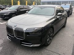 BMW 7 Series 735Li Luxury Package - ფოტო 1