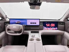 IM Motors Zhiji LS6 Pure Electric Max - ფოტო 6