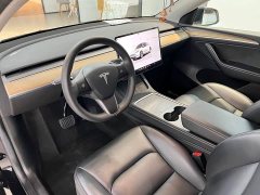 Tesla Model Y Rear-Wheel Drive - ფოტო 4