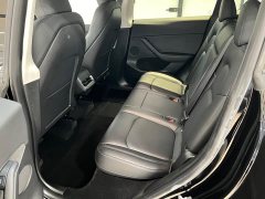 Tesla Model Y Rear-Wheel Drive - ფოტო 5