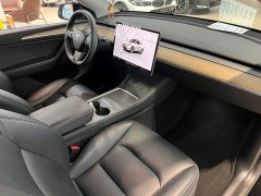 Tesla Model Y Rear-Wheel Drive - ფოტო 6