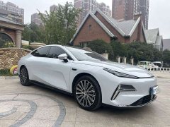 Geely Galaxy Xingyao 8 2025 130km EM-i Flagship - ფოტო 3