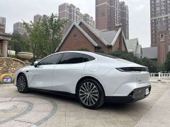 Geely Galaxy Xingyao 8 2025 130km EM-i Flagship - ფოტო 7
