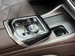 BMW 7 Series 2023 735Li Luxury Package - ფოტო 15