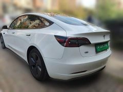 Tesla Model 3 Rear-Wheel Drive - ფოტო 5