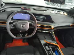 Changan UNI-T 1.5T Sport Premium Edition - ფოტო 12