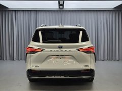 Toyota Sienna 2021 2.5L Hybrid Premium Edition - ფოტო 16