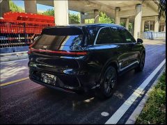 Li Auto L6 2024 Pro - ფოტო 9
