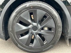 Tesla Model Y Long Range All-Wheel Drive - ფოტო 13