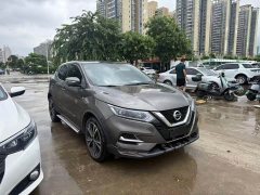 Nissan 2.0L CVTLuxury Edition - ფოტო 2