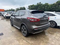 Nissan 2.0L CVTLuxury Edition - ფოტო 5