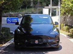 Tesla Model Y Standard Range RWD - ფოტო 2