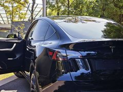 Tesla Model Y Standard Range RWD - ფოტო 7