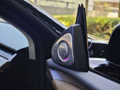 Tesla Model Y Standard Range RWD - ფოტო 9